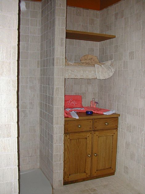Muebles de baño con estantes superiores Muebles Recorio Cangas de Onís Asturias